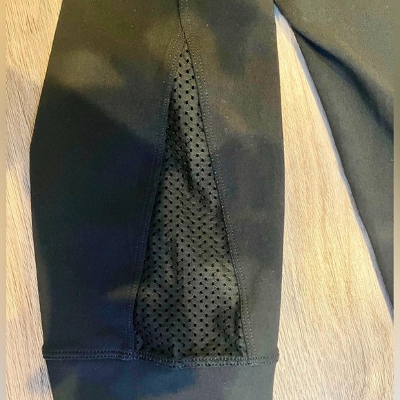 Lorna Jane Leggings - Side Mesh Detail - Picture 3 of 6